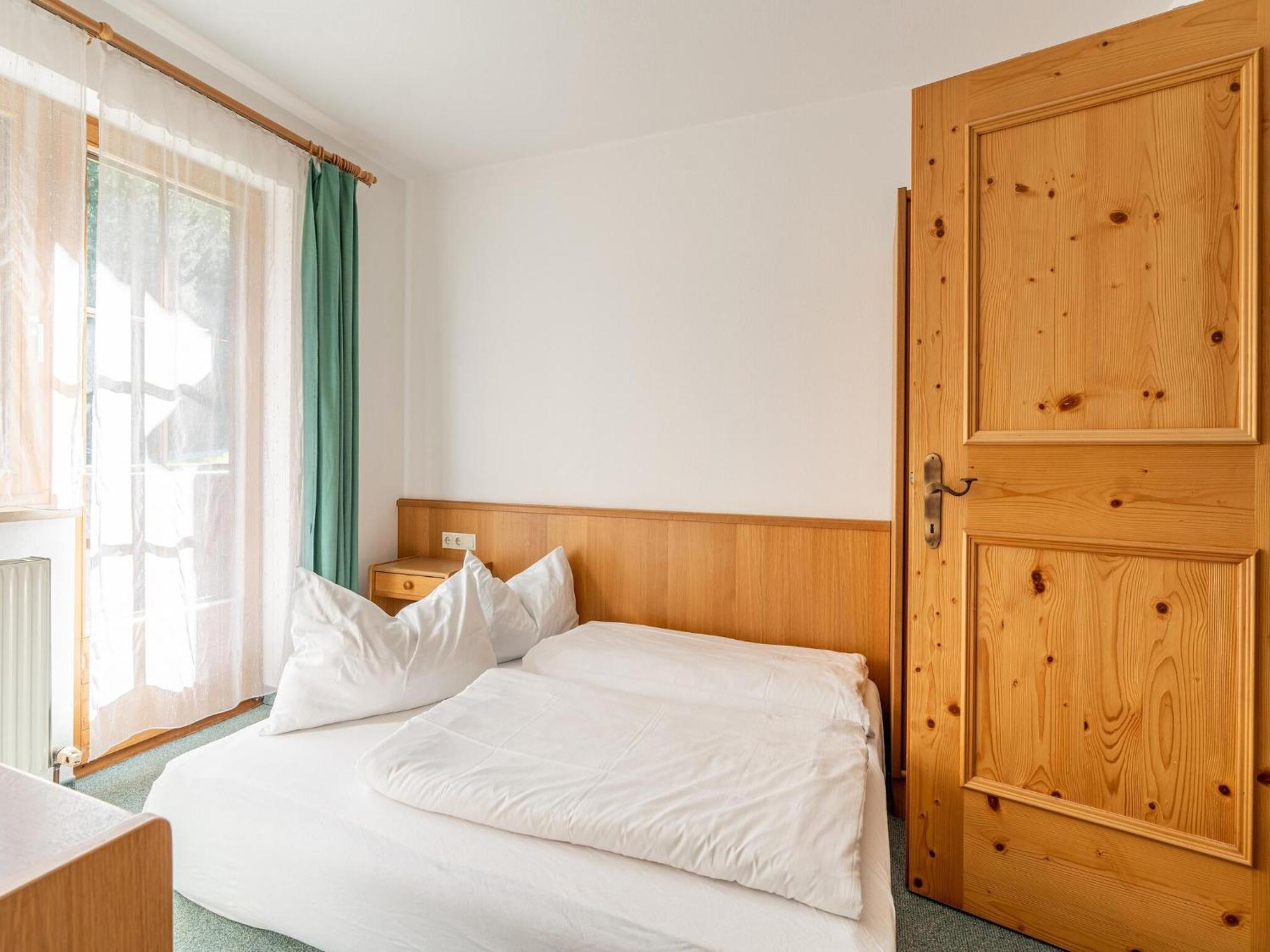 Beautiful Apartment In Mittersill With Balcony Екстер'єр фото