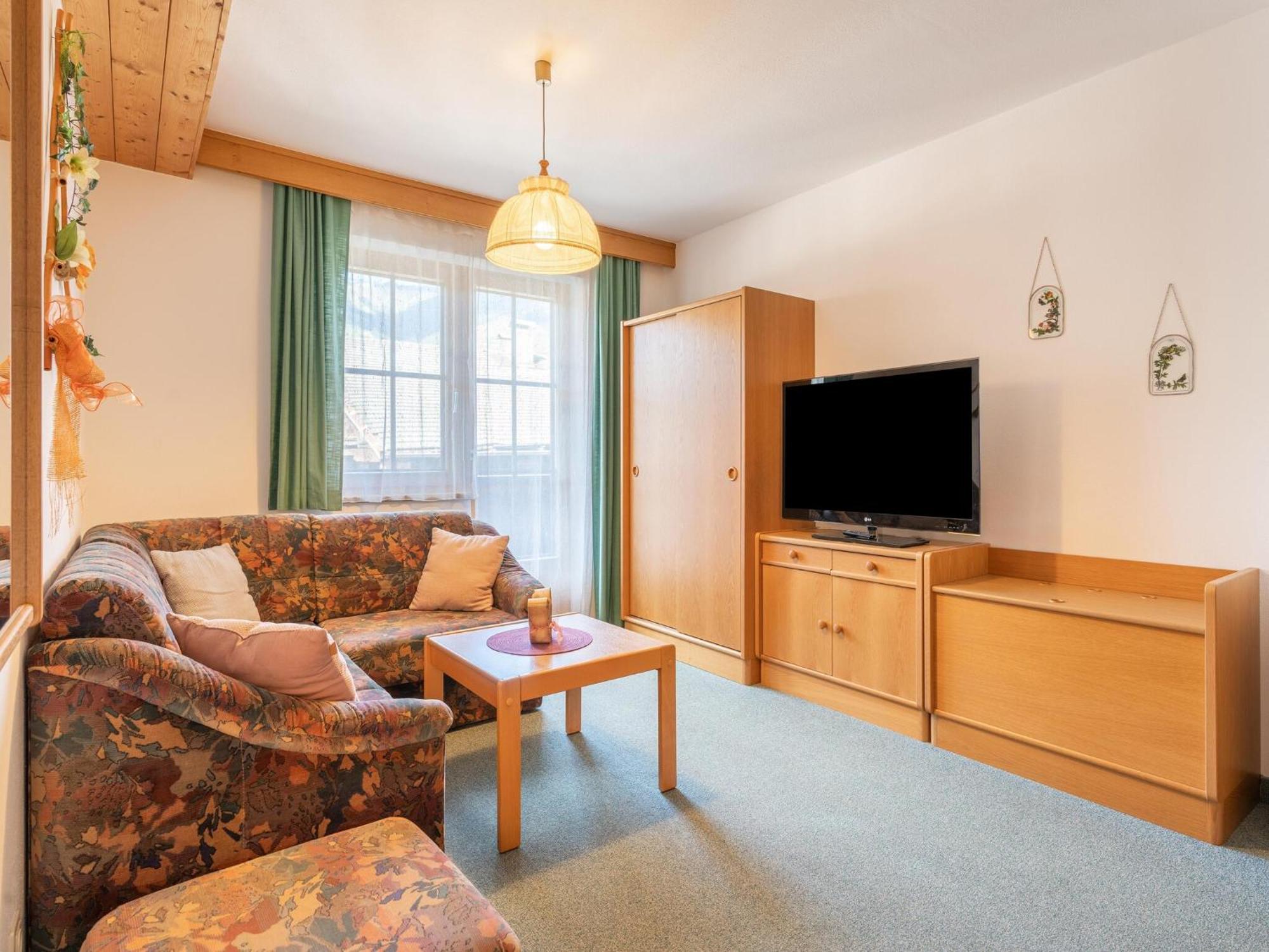 Beautiful Apartment In Mittersill With Balcony Екстер'єр фото